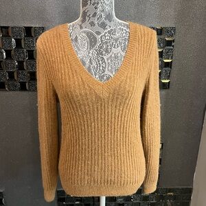 #OOTD Paris Ribbed V-Neck Camel Sweater – Soft Knit, One Size